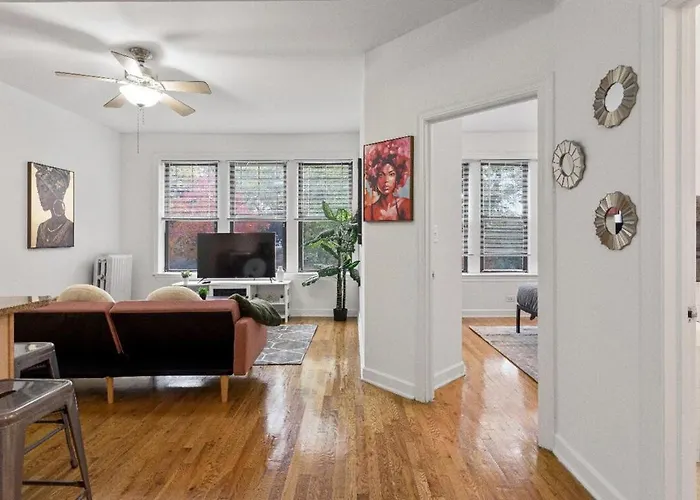 Apartamento Modern 3br Retreat Hyde Park Comfort & Style